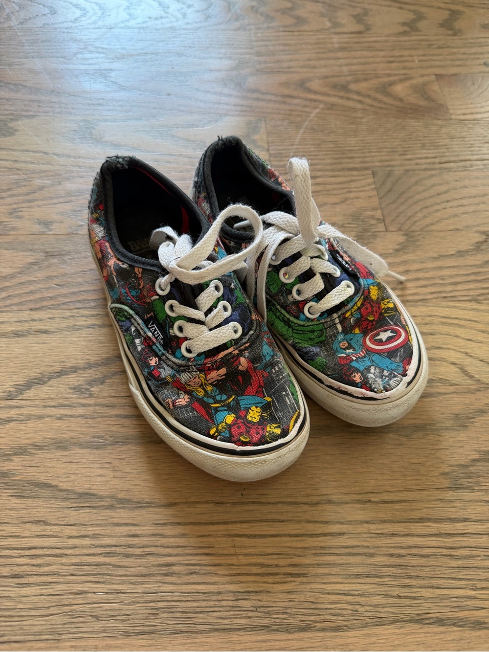 Vans Kids Marvel Comic Canvas Sneakers - White Laces, Multicolor Print
